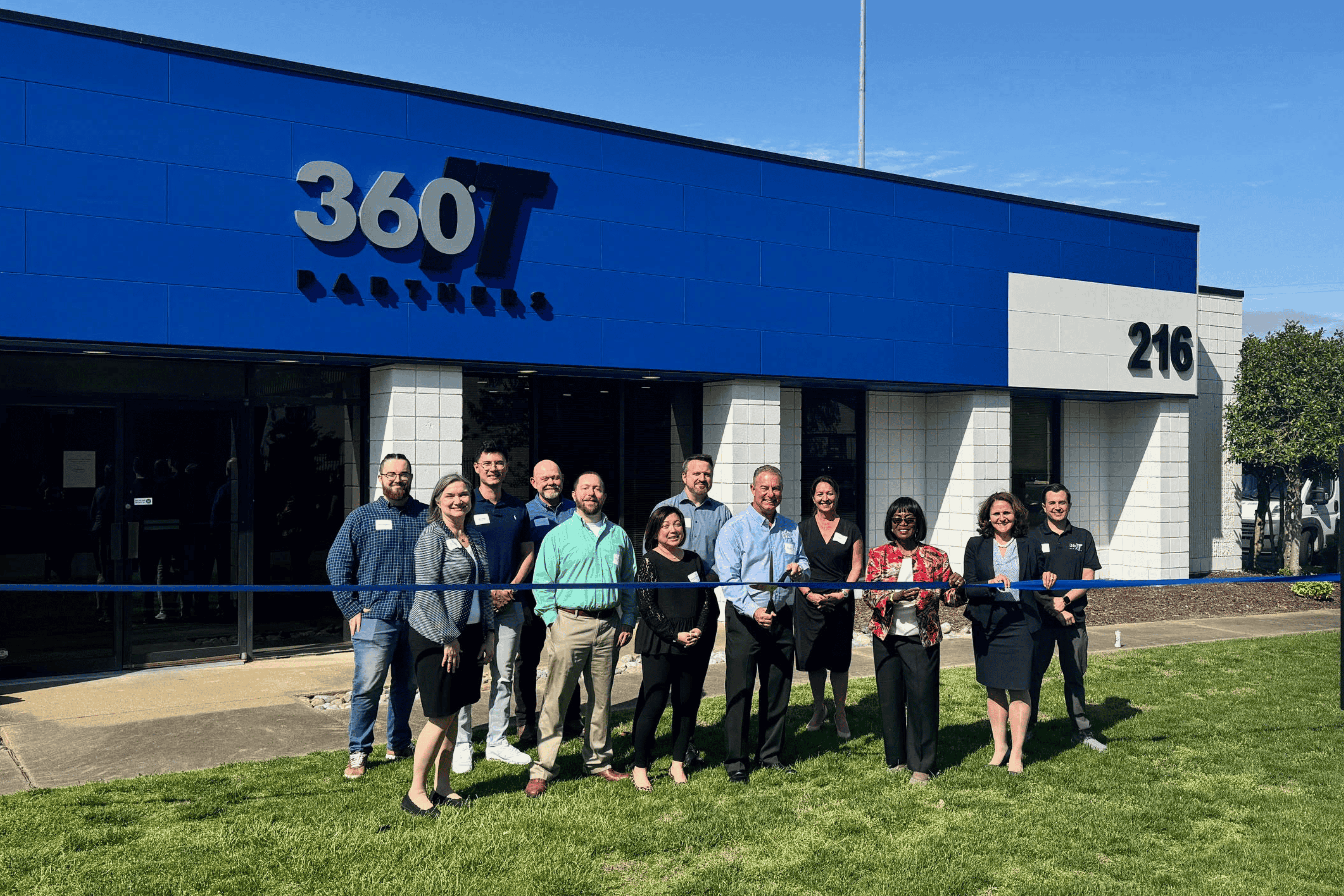 360IT Ribbon Cutting 2024